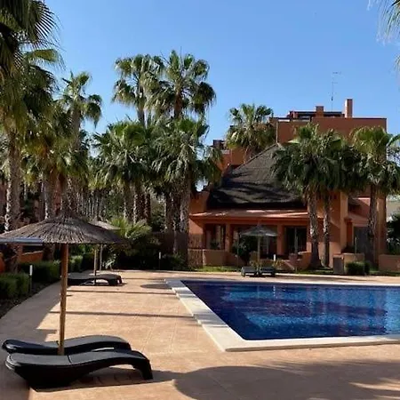 Modern Penthouse Apart With Com Pool Vm34
